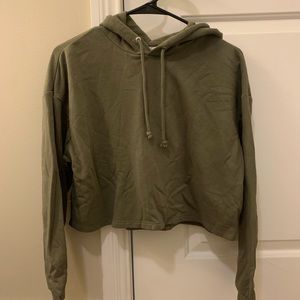 Cropped army green sweatshirt